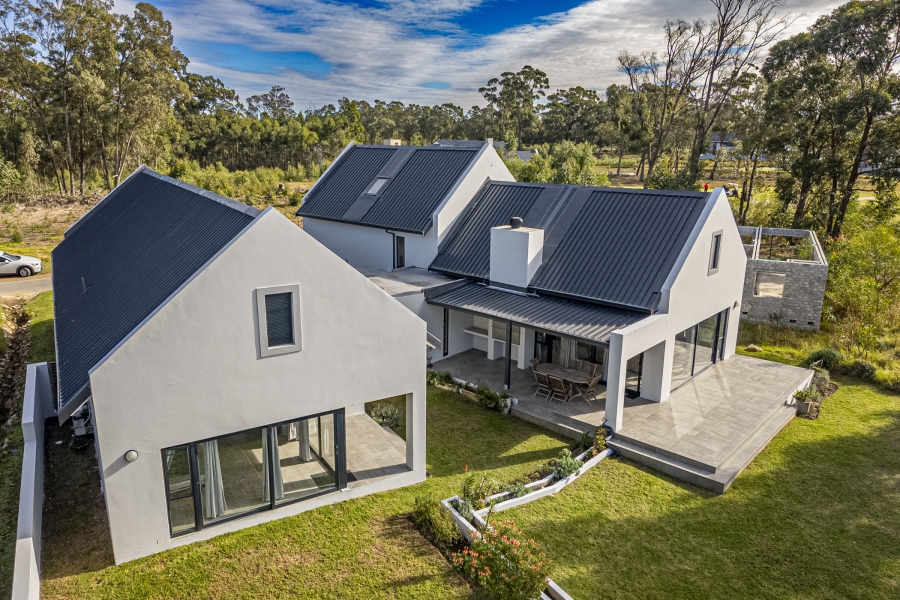 4 Bedroom Property for Sale in Wedgewood Golf Estate Eastern Cape
